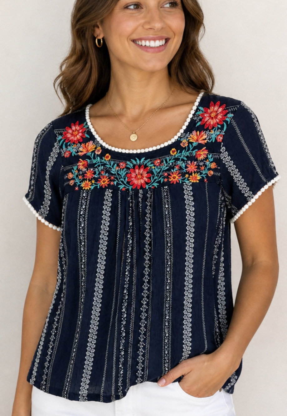 Savannah Jane Navy Boho Top S Floral Embroidered Peasant Blouse Rayon Festival